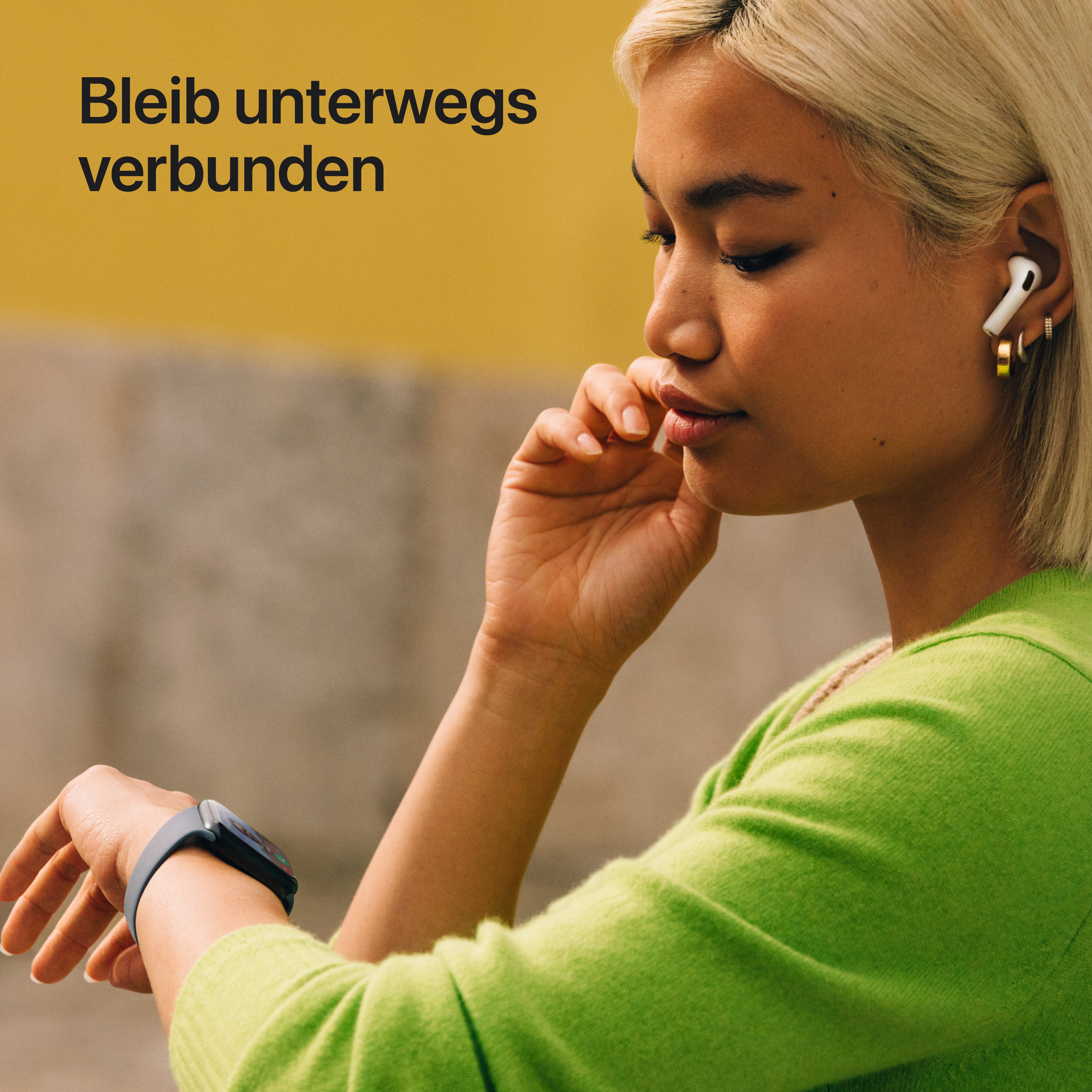 Apple Watch SE 3 GPS 44mm Mitternacht (Midnight) Aluminium Gehäuse mit Mitternacht (Midnight) Sport Band - M/L